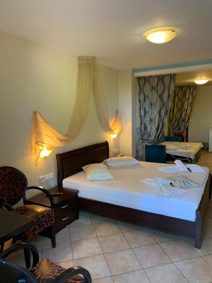 Giannis & Foteini Hotel Afytos Buitenkant foto