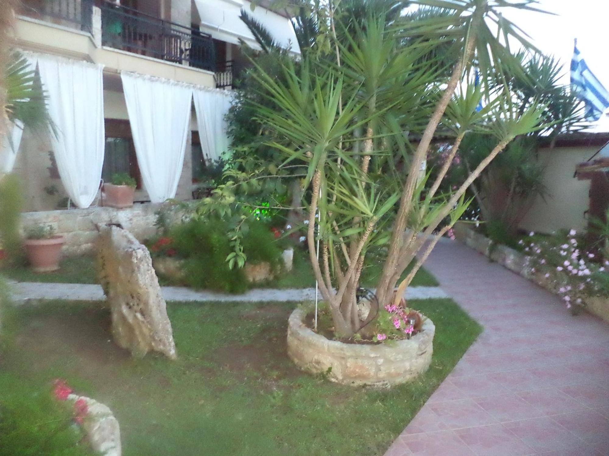 Giannis & Foteini Hotel Afytos Buitenkant foto