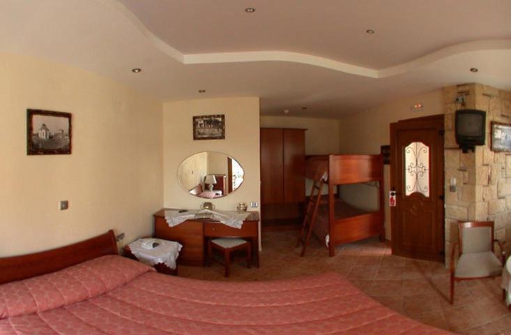 Giannis & Foteini Hotel Afytos Buitenkant foto